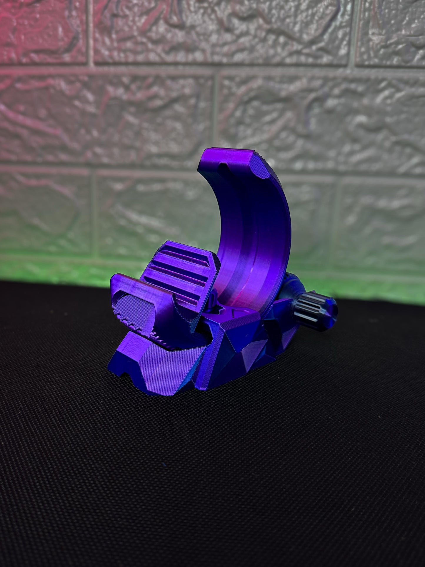 Gear Phone Stand