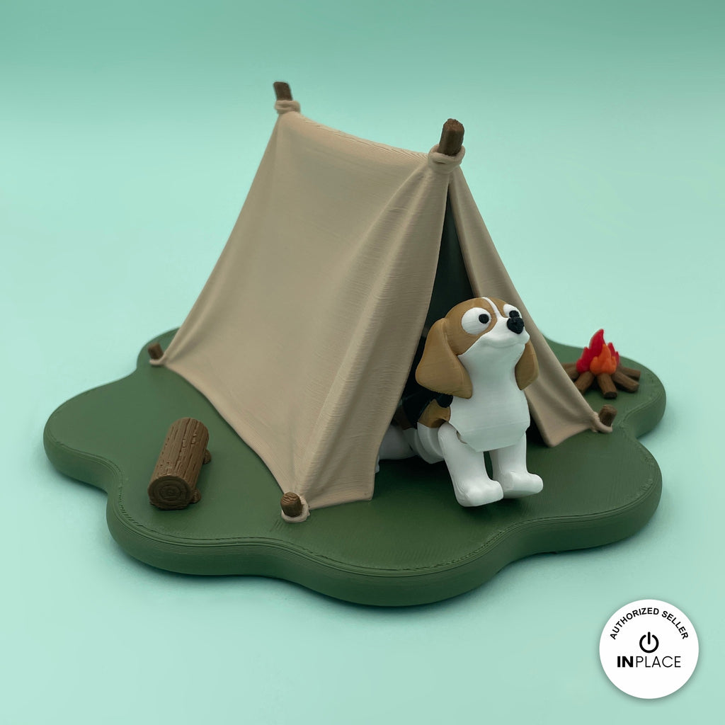 3D printed camping set platform by RU3D, shown with the Beagle keychain