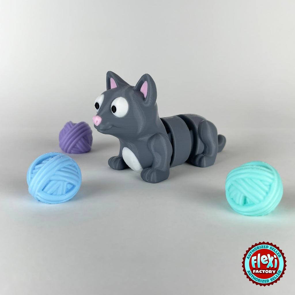 Cute cat keychain, 3D printed by RU3D – grey cat with yarn balls. Black cat and grey cat with yarn balls.