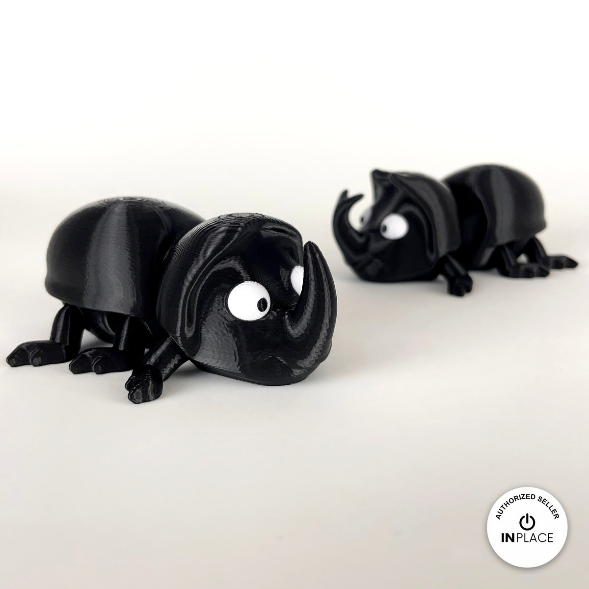 Cute dung beetle keychain, 3D printed by RU3D – pair of beetles. Black rhino beetle with brown dung ball.