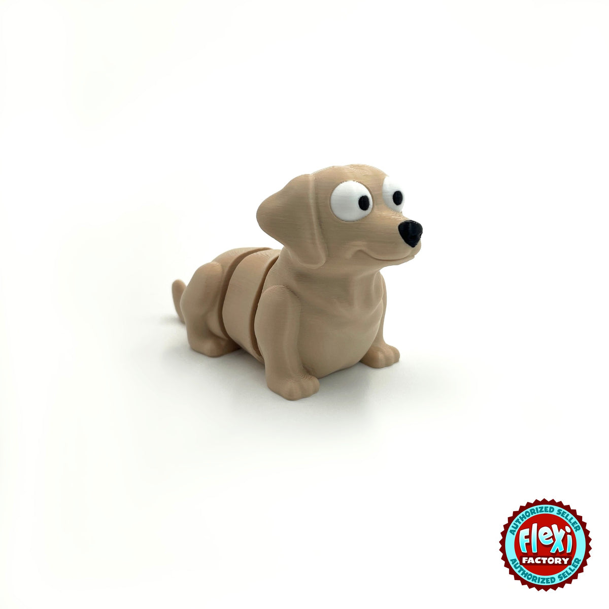 Cute Labrador retriever keychain, 3D printed by RU3D – three quarter view facing right. Yellow lab, also in chocolate brown.