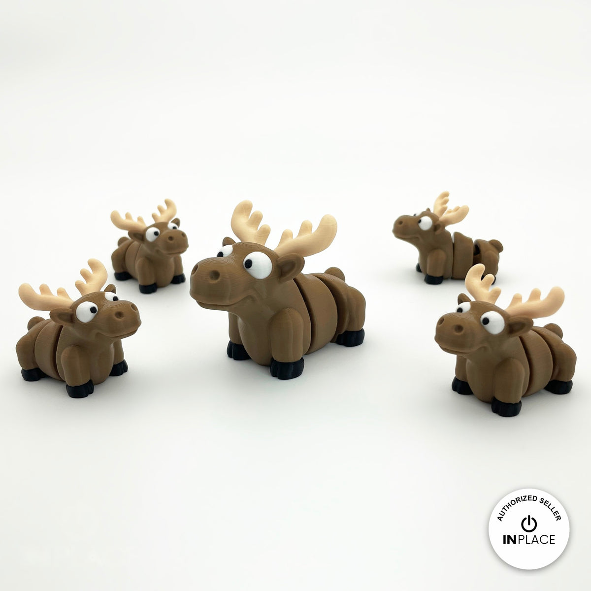 Cute moose keychain, 3D printed by RU3D – group of moose. Brown with cream antlers.