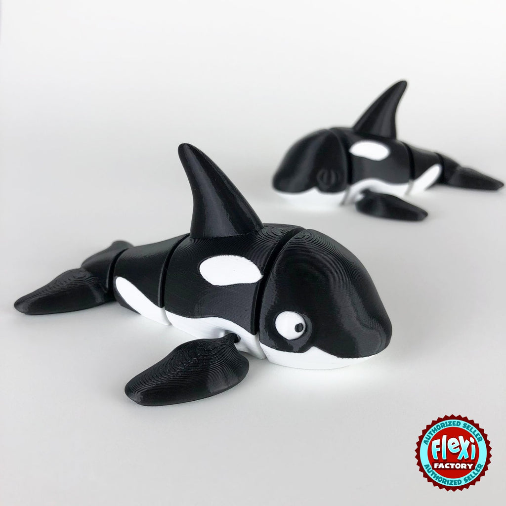 Cute orca killer whale keychain, 3D printed by RU3D – pair of orcas. Black and white.