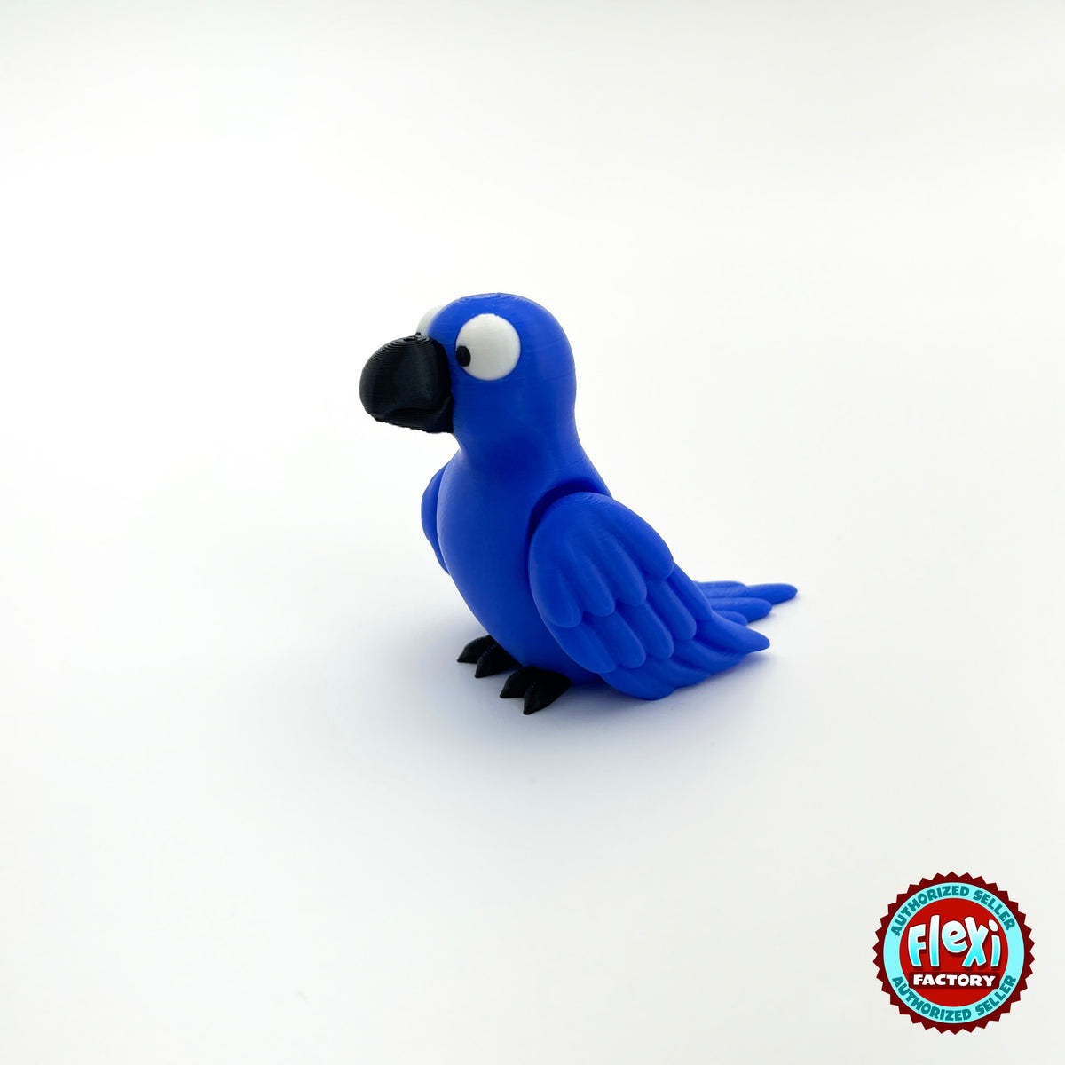 Cute parrot keychain, 3D printed by RU3D – blue parrot side view facing left. Green, blue and red macaw versions.