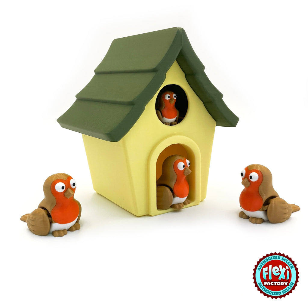 Cute robin keychain, 3D printed by RU3D – robins with birdhouse playset. Brown with orange-red breast and birdhouse playset.