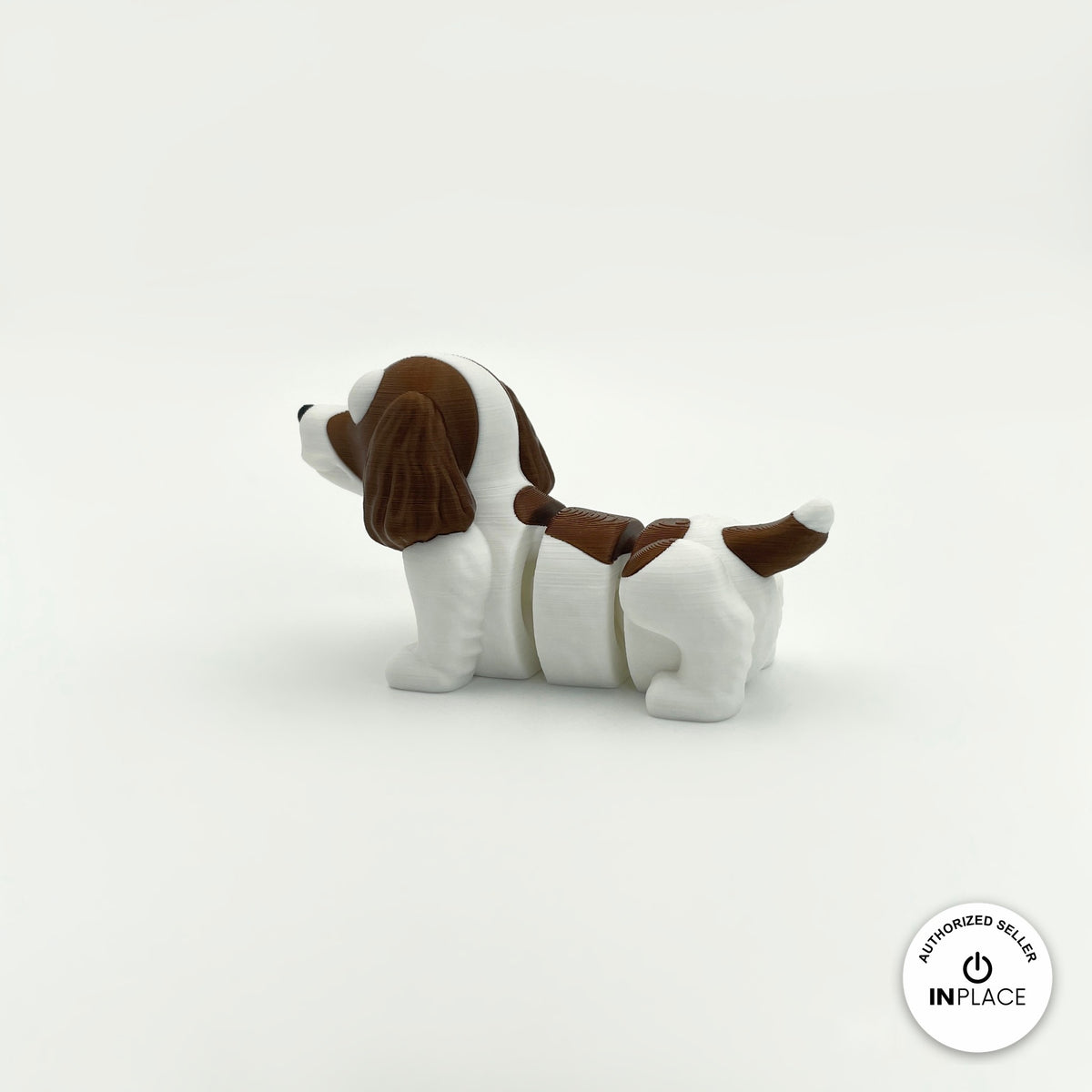 Cute springer spaniel keychain, 3D printed by RU3D – side view facing left. Liver brown and white.