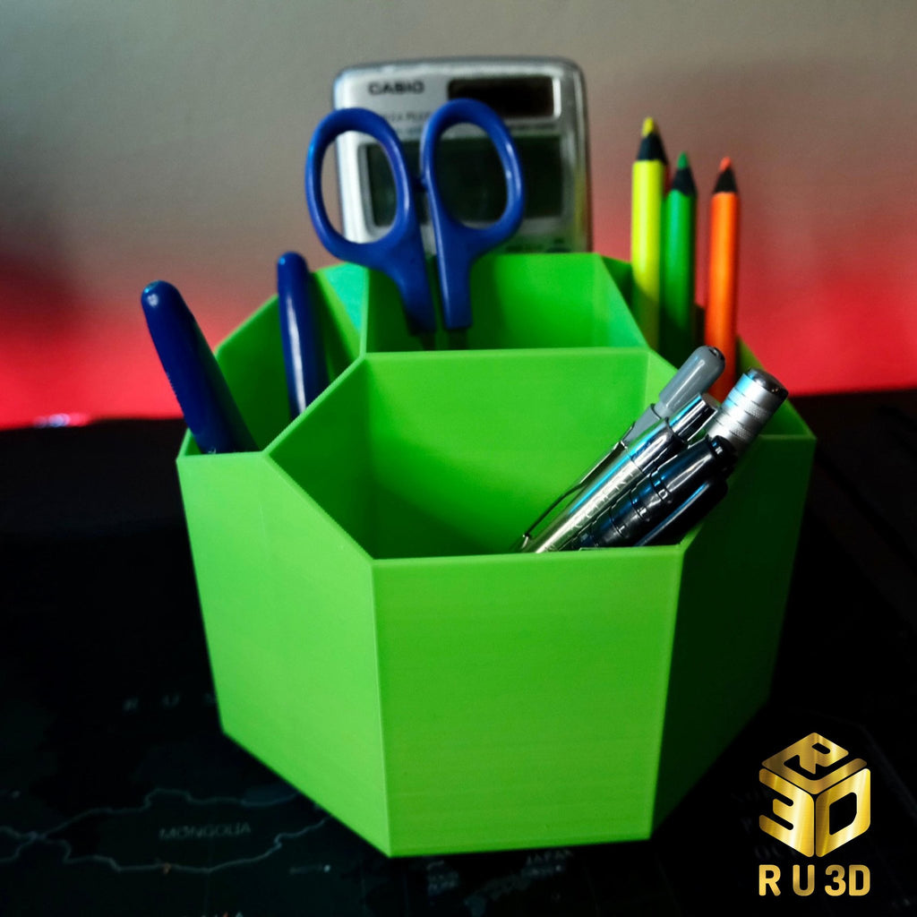 Ultimate geometric desk organiser 3D printed by RU3D