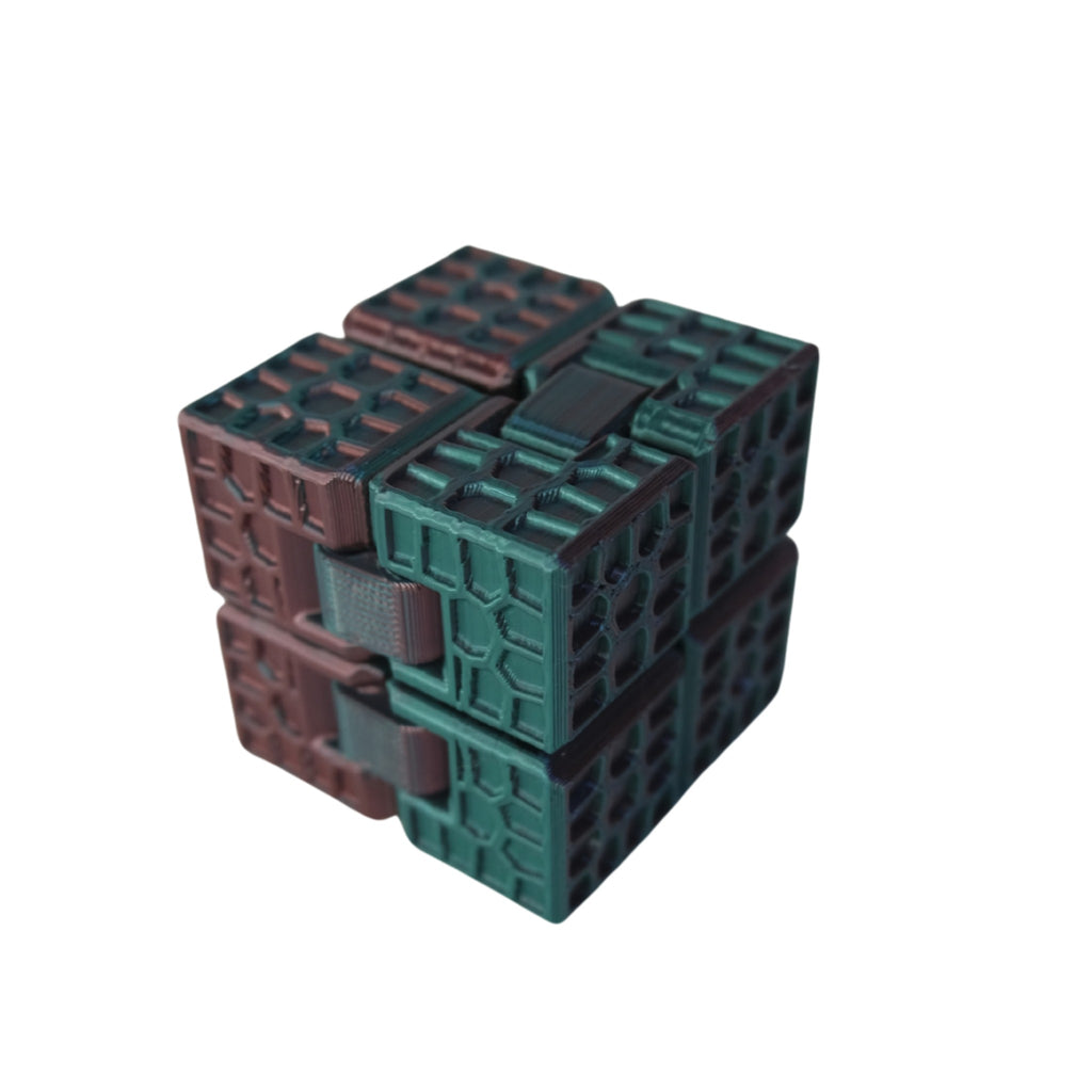 Voronoi Infinity Cube 3D printed by RU3D – dual colour silk
